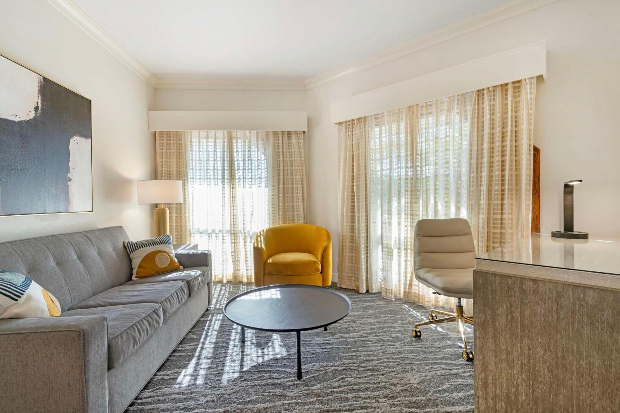 Best Western Plus Novato Oaks Inn Экстерьер фото