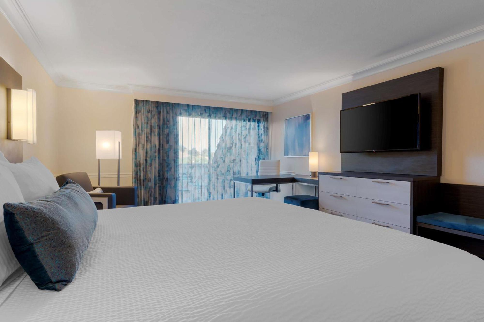 Best Western Plus Novato Oaks Inn Экстерьер фото