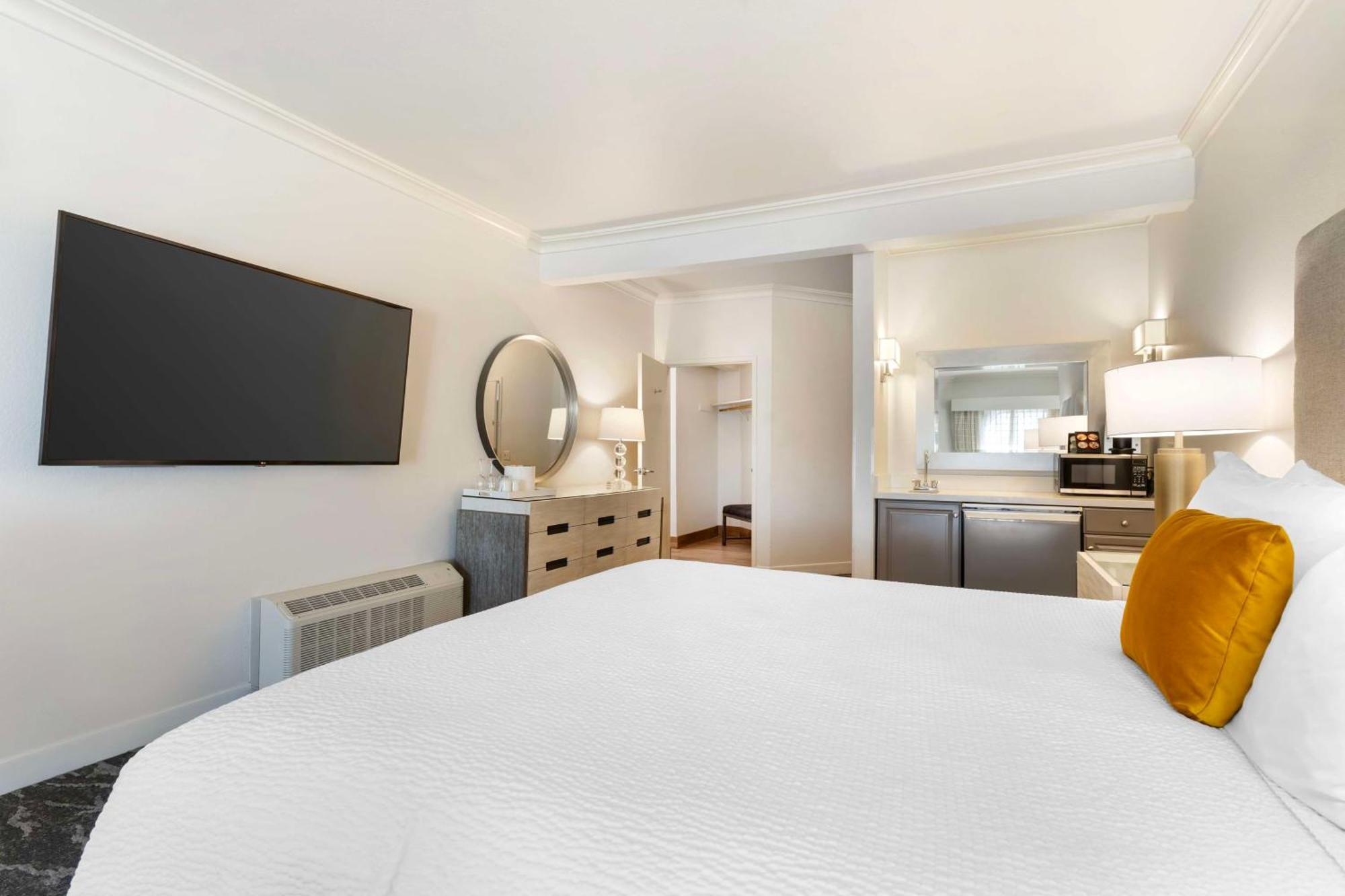 Best Western Plus Novato Oaks Inn Экстерьер фото